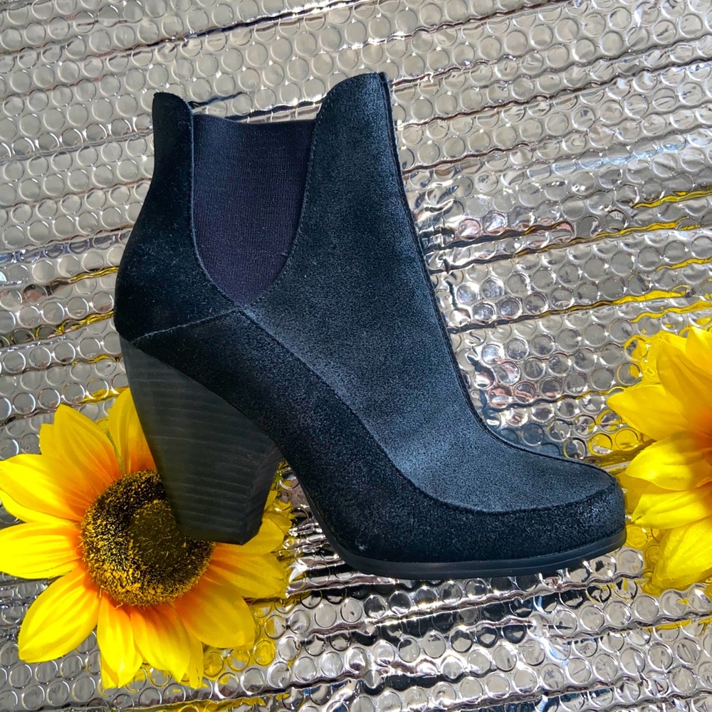 🌻Womens booties🌻